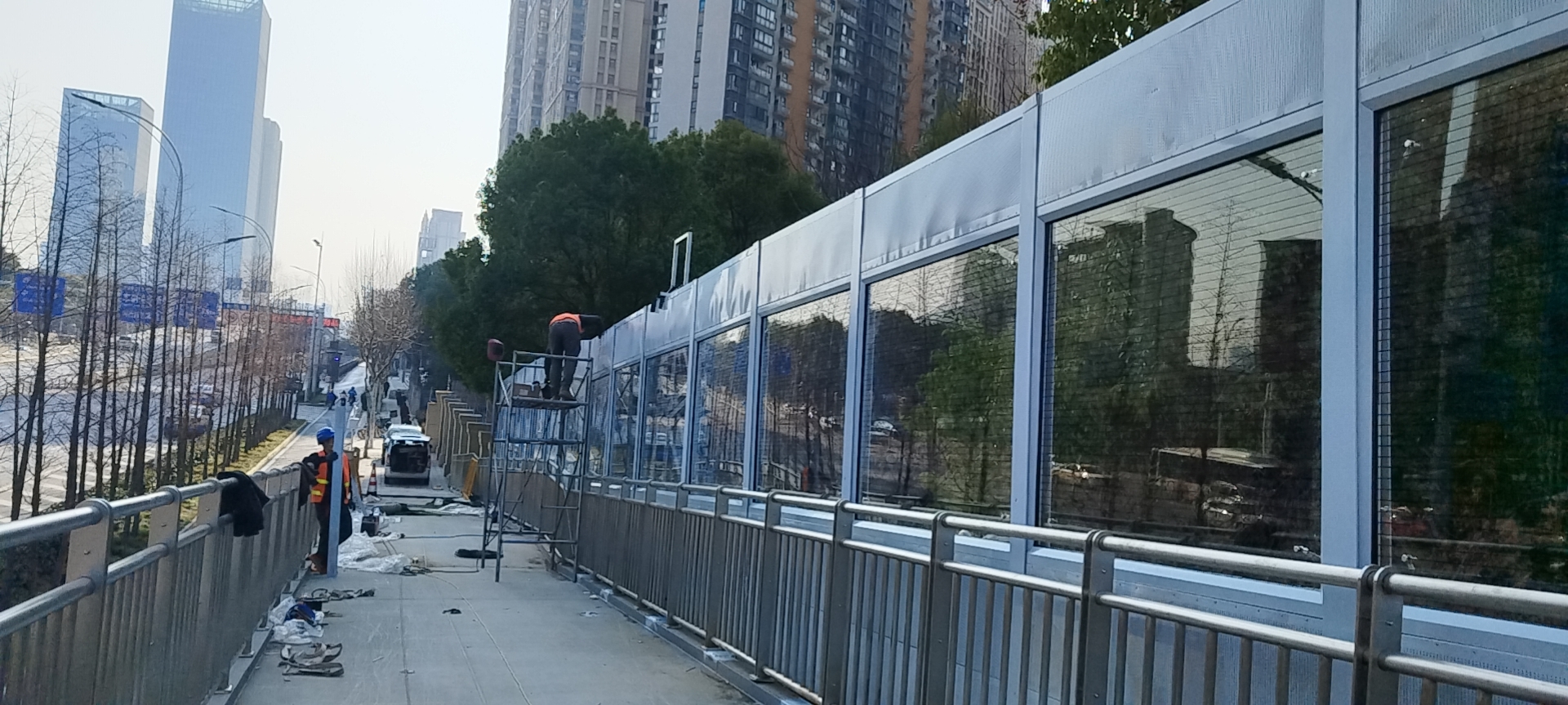 武汉天桥声屏障工程施工安装效果展示